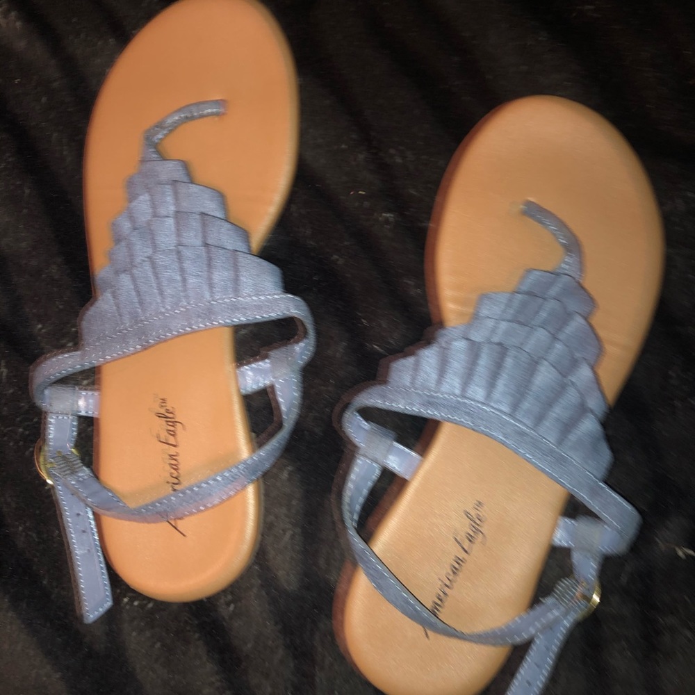 Blue ruffle sandals